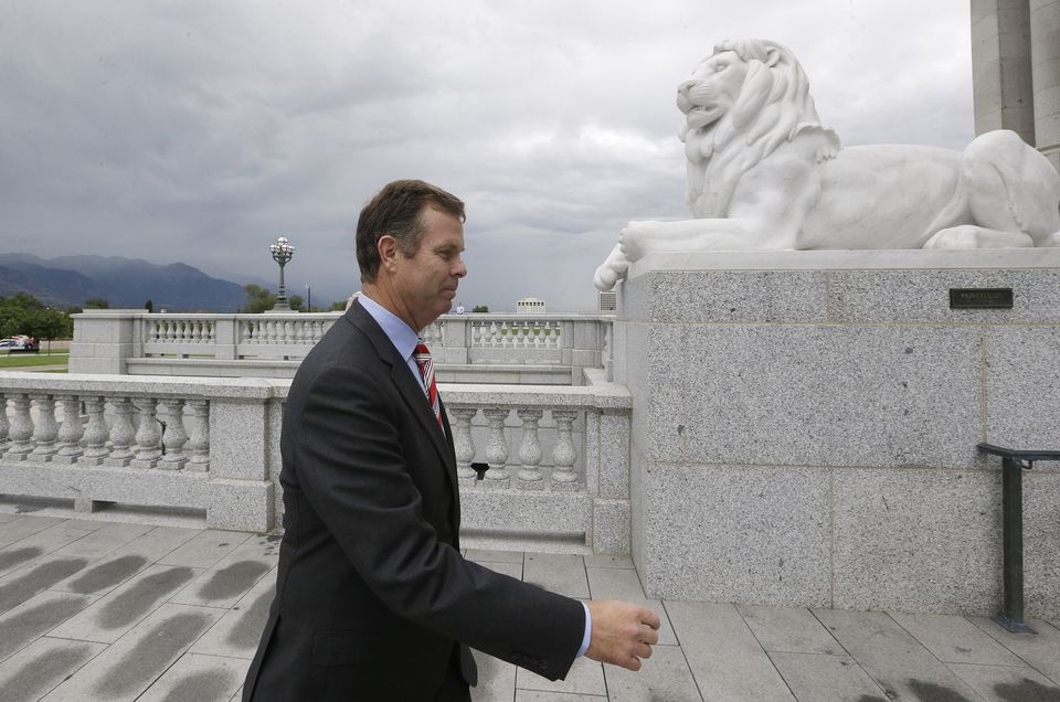 Lawyer No Charges for Utah AG in Bribery Probe